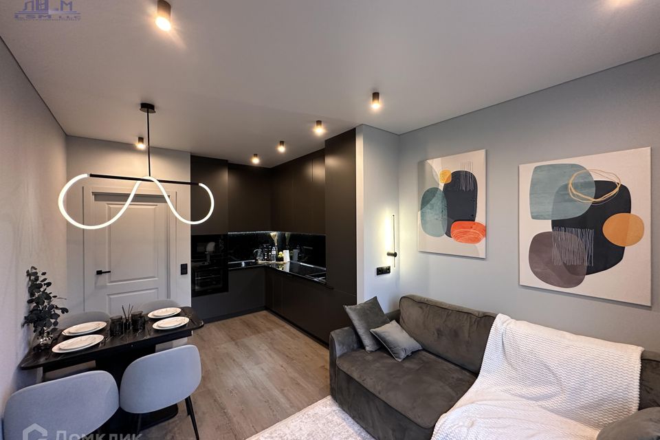 Продаётся 1-комнатная квартира, 42.2 м²