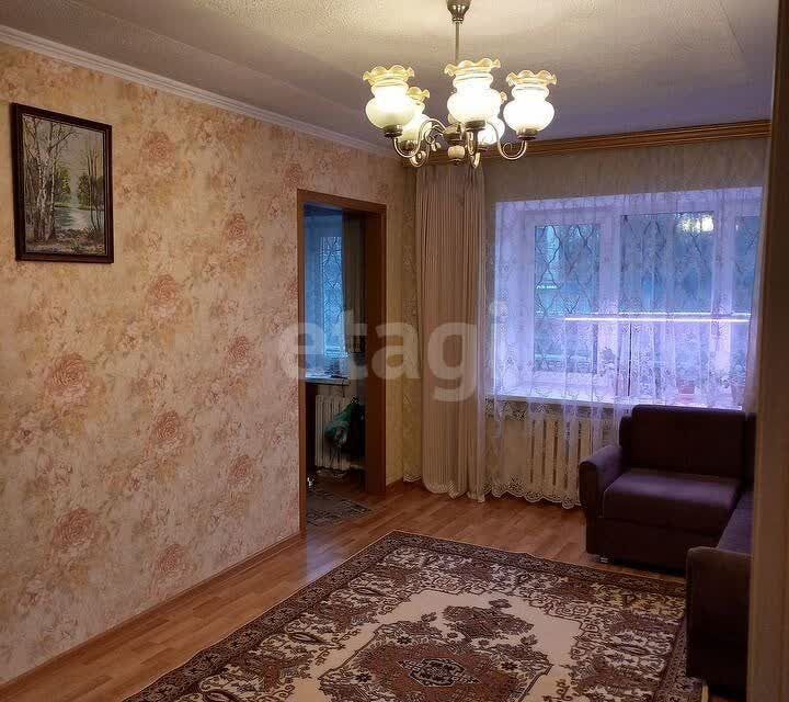 Продаётся 3-комнатная квартира, 57.2 м²