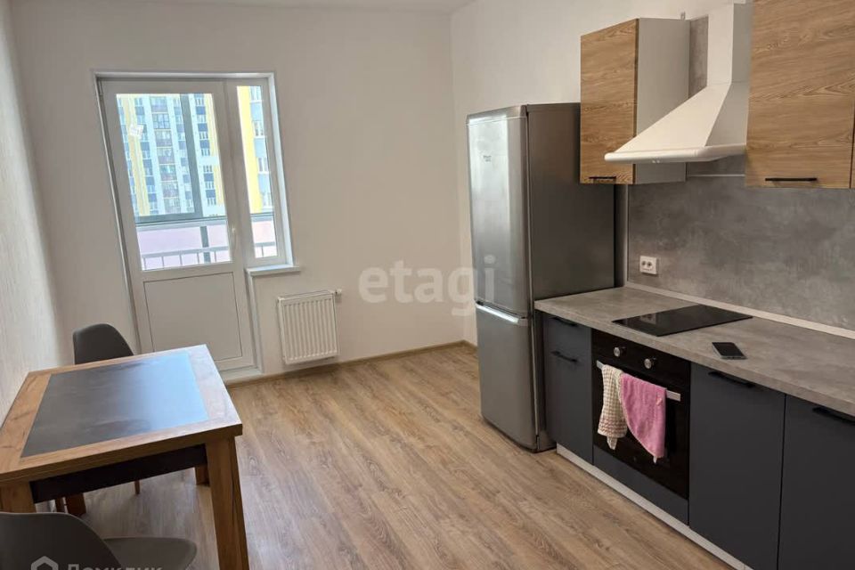 Сдаётся 2-комнатная квартира, 60 м²