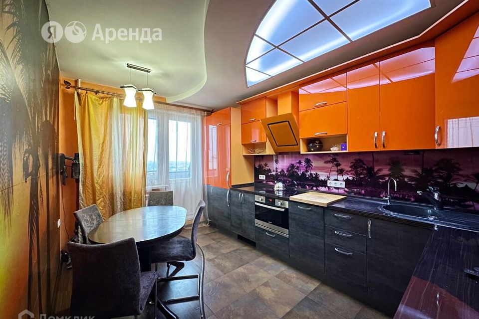 Сдаётся 2-комнатная квартира, 60 м²