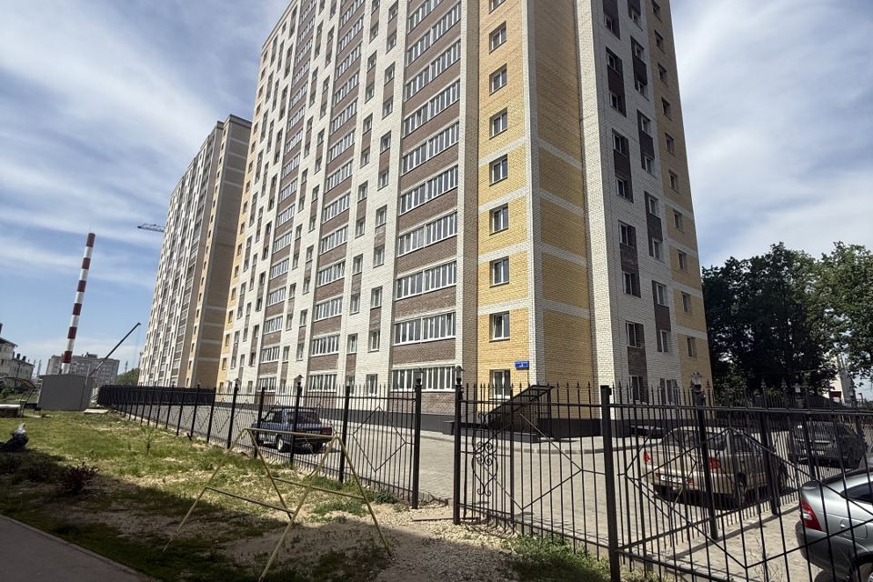 Продаётся 2-комнатная квартира, 55.4 м²