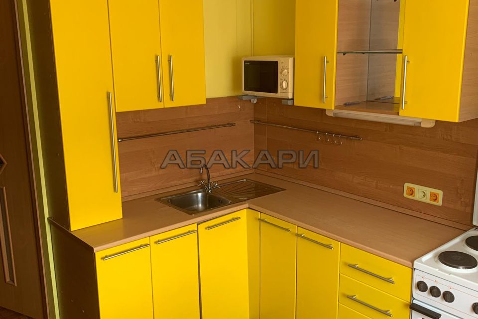 Сдаётся 1-комнатная квартира, 42 м²