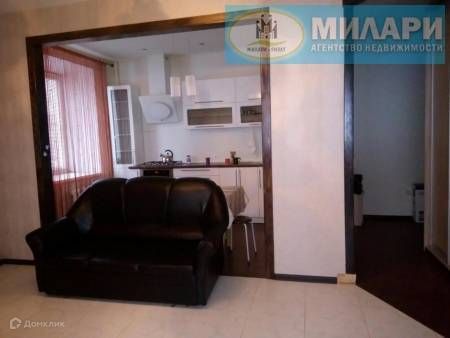 Сдаётся 1-комнатная квартира, 43 м²