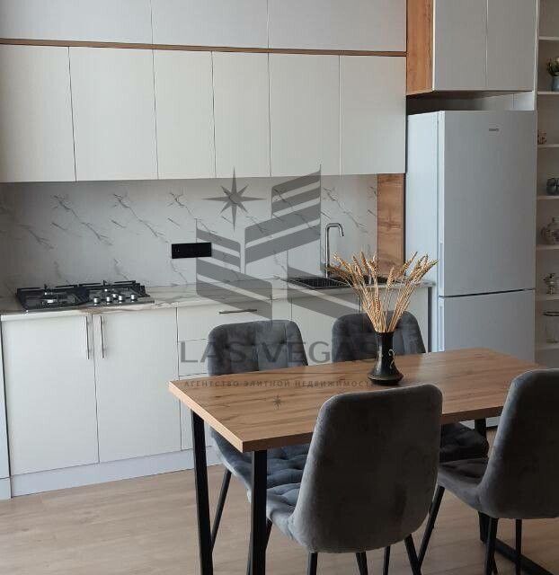 Сдаётся 1-комнатная квартира, 40 м²