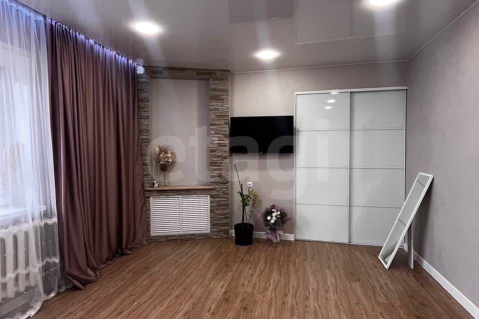 Продаётся 2-комнатная квартира, 61.7 м²