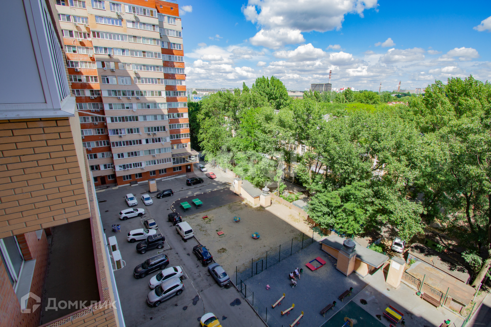 Продаётся 2-комнатная квартира, 69 м²