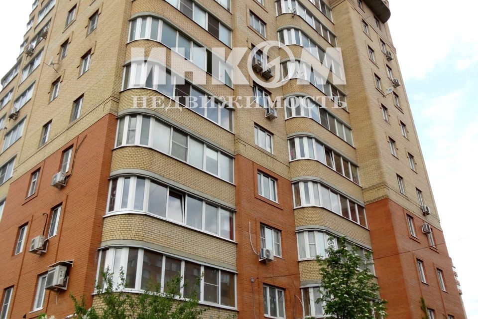 Продаётся 1-комнатная квартира, 43 м²