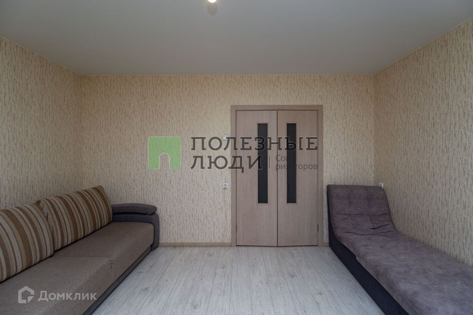 Продаётся 1-комнатная квартира, 40.2 м²
