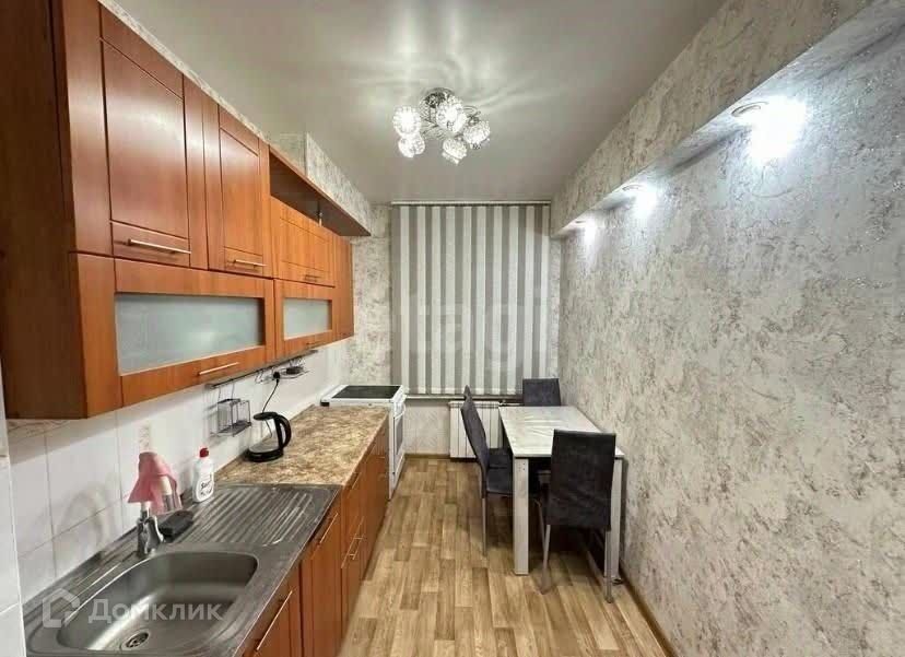 Сдаётся 2-комнатная квартира, 54 м²