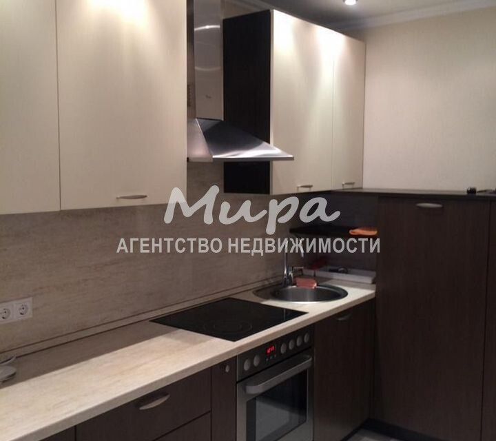 Продаётся 1-комнатная квартира, 43.3 м²