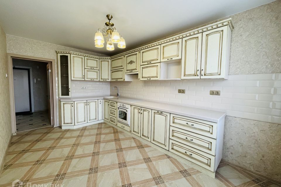Продаётся 3-комнатная квартира, 82 м²