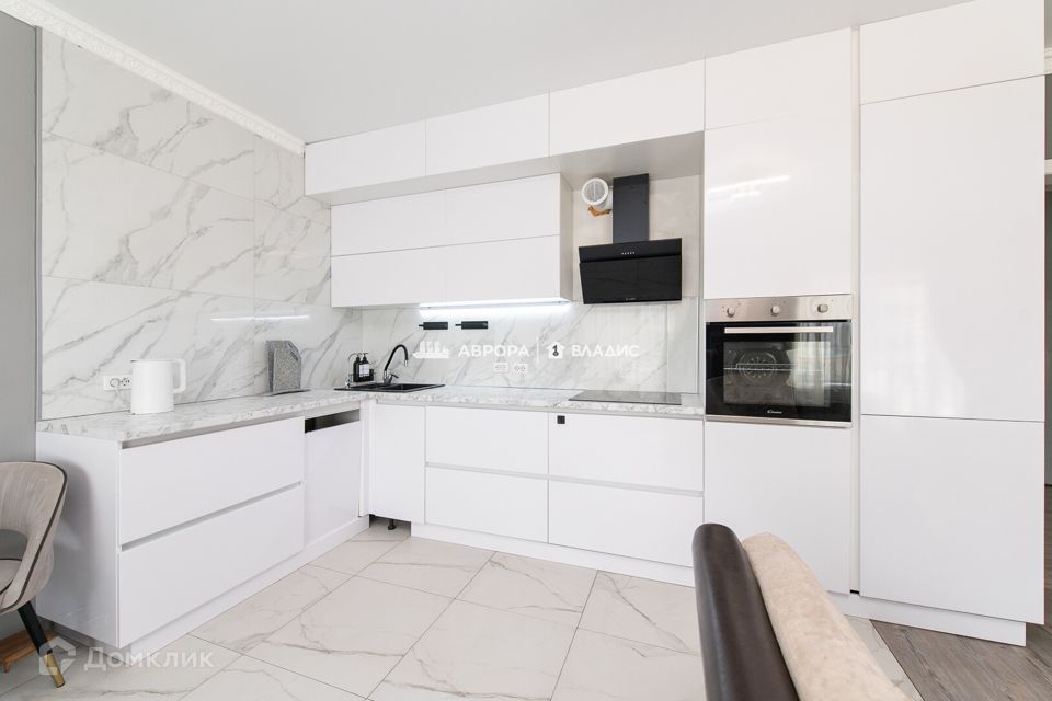 Продаётся 2-комнатная квартира, 87.7 м²