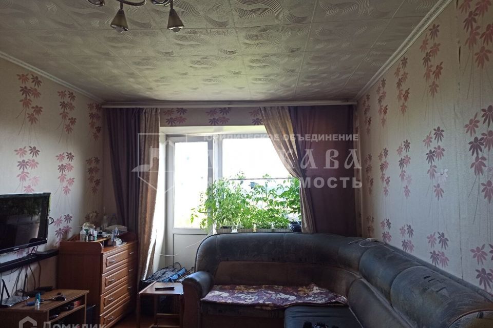 Продаётся 2-комнатная квартира, 43.8 м²