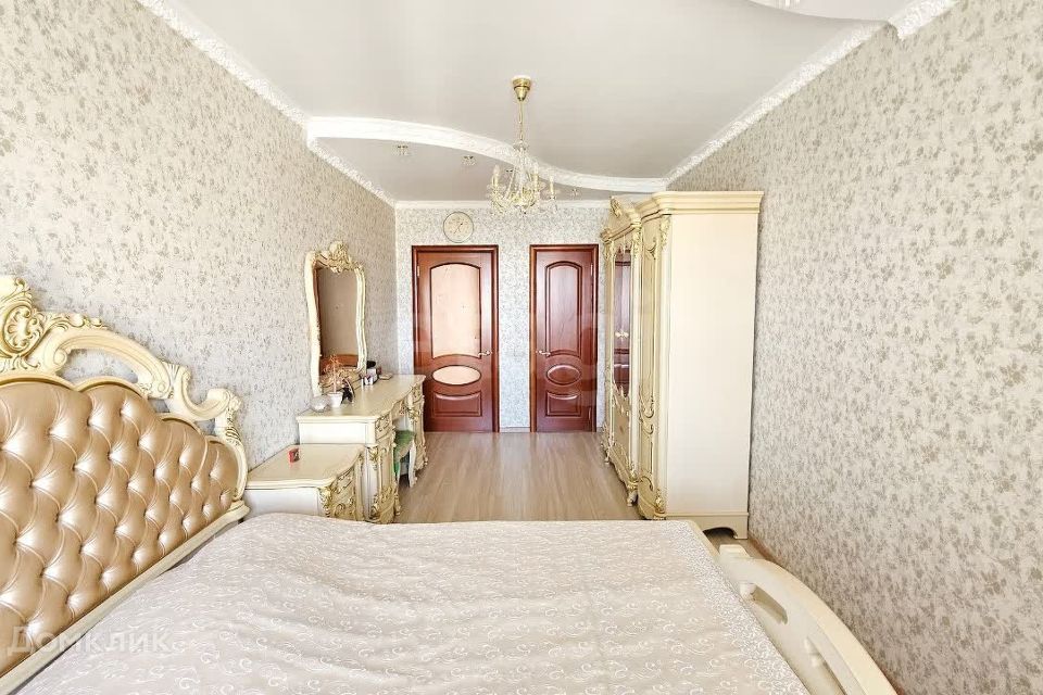 Продаётся 3-комнатная квартира, 118.3 м²