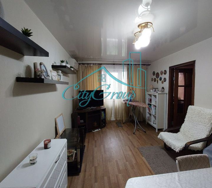 Продаётся 3-комнатная квартира, 56.9 м²