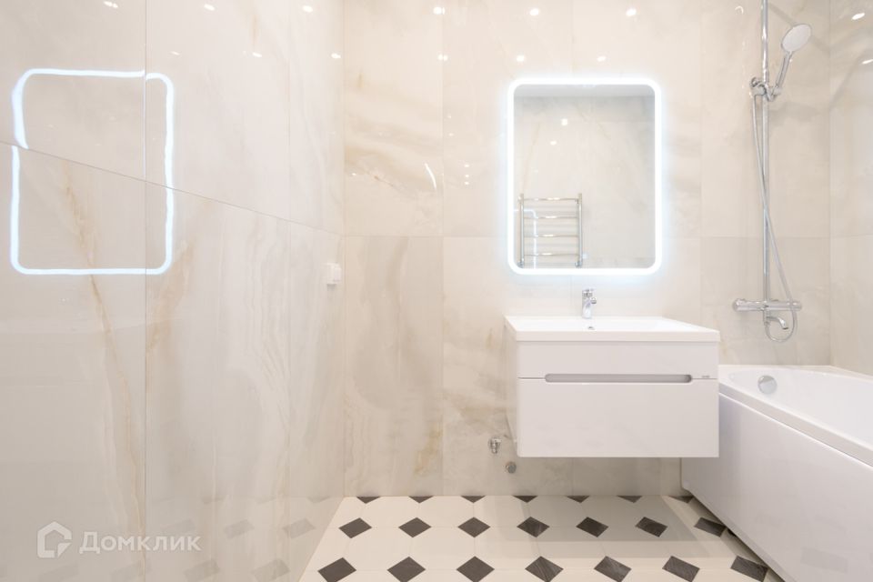 Продаётся 3-комнатная квартира, 57.8 м²