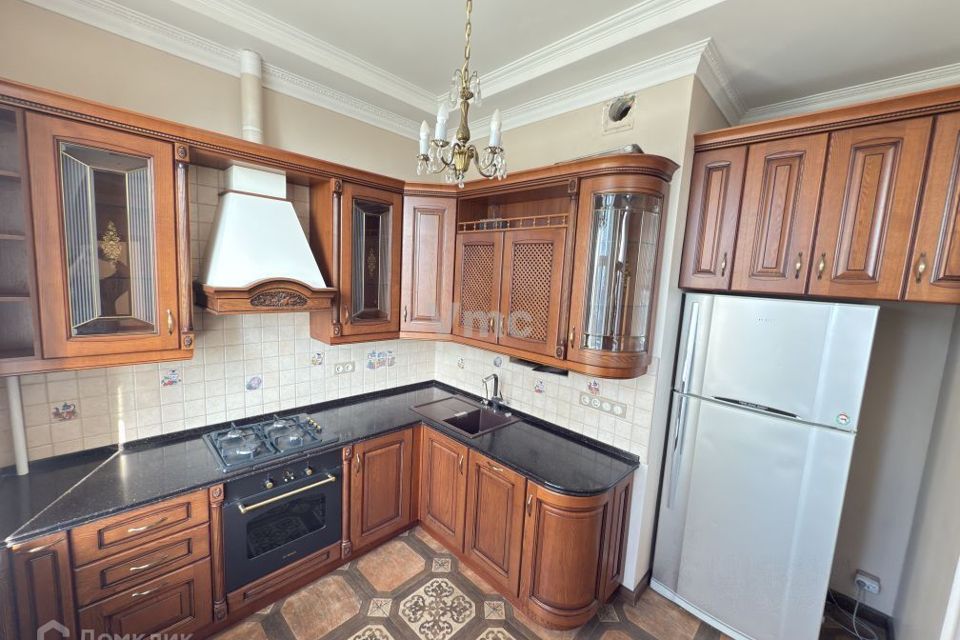 Сдаётся 3-комнатная квартира, 90 м²