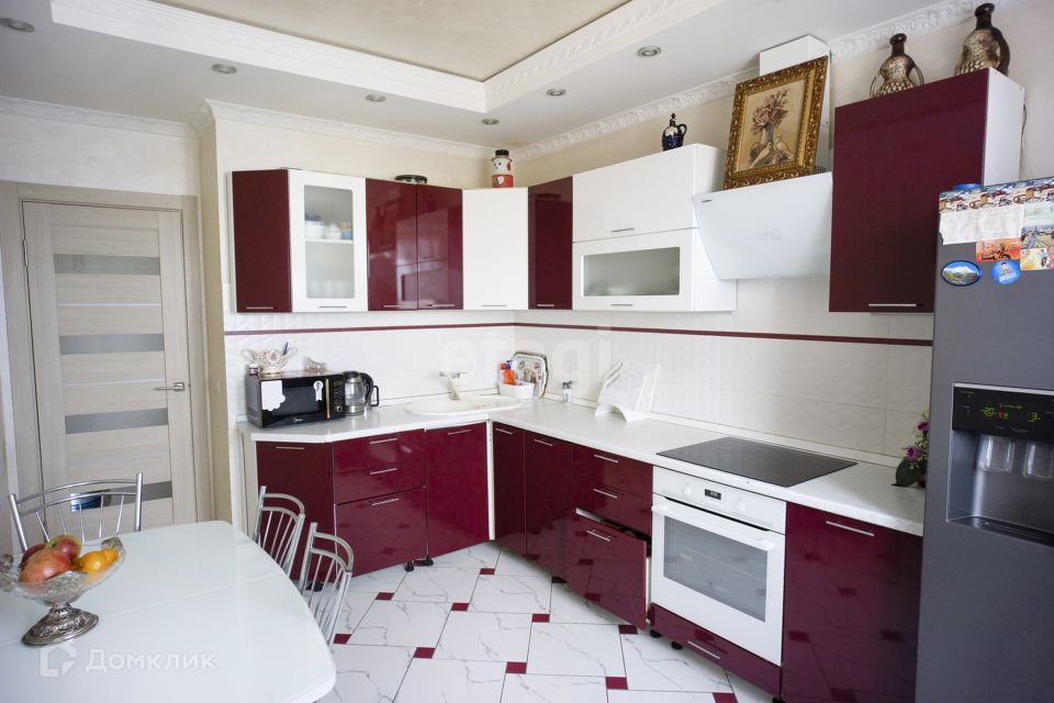 Продаётся 2-комнатная квартира, 62 м²