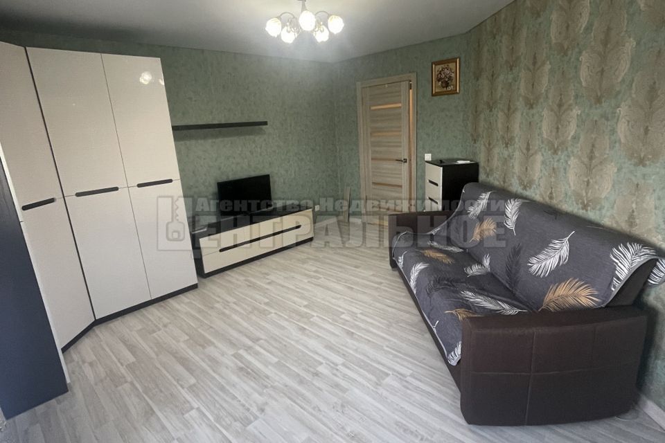 Сдаётся 1-комнатная квартира, 37 м²
