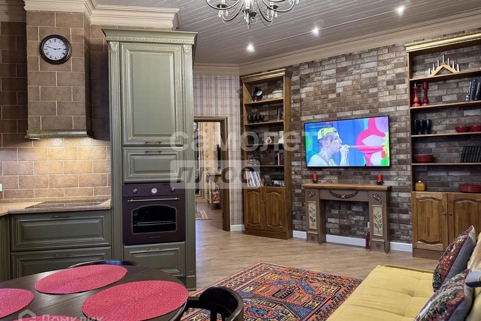 Продаётся 2-комнатная квартира, 69 м²