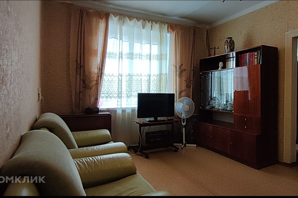 Продаётся 2-комнатная квартира, 35.4 м²