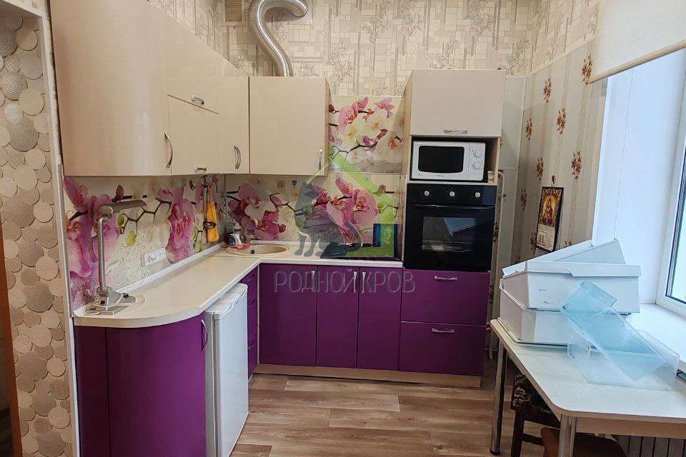 Продаётся 2-комнатная квартира, 47.3 м²
