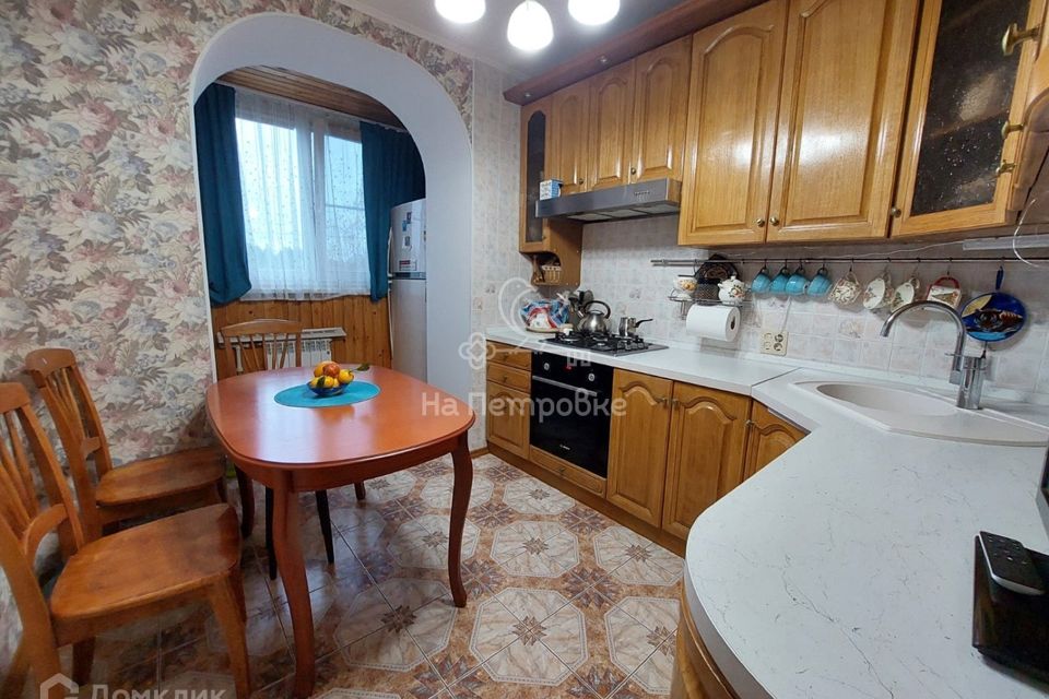 Продаётся 3-комнатная квартира, 82.3 м²