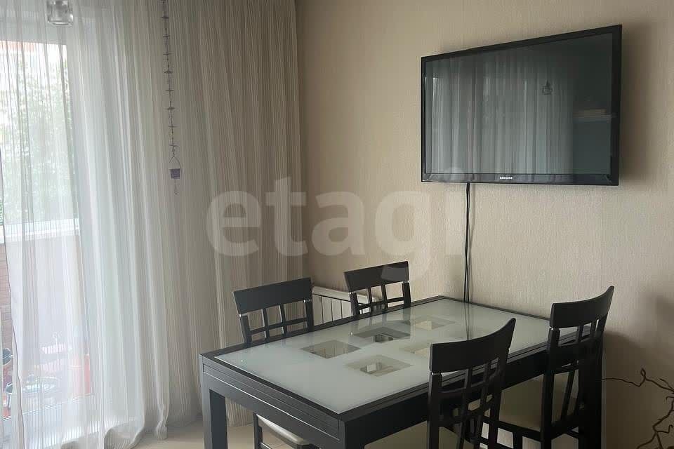 Продаётся 3-комнатная квартира, 87.5 м²