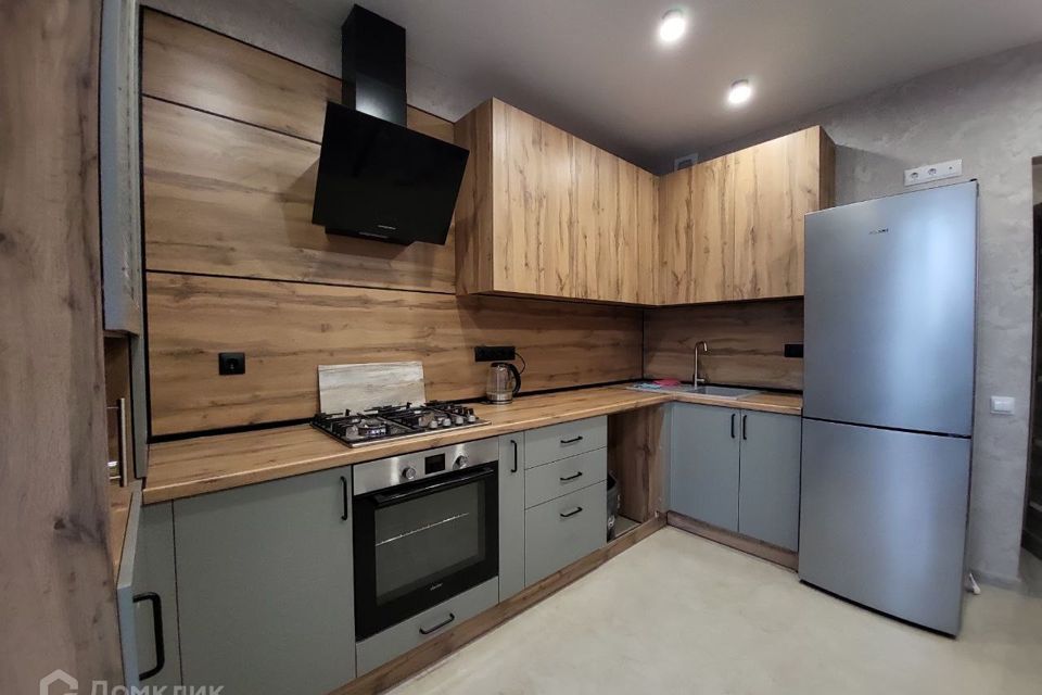 Сдаётся 2-комнатная квартира, 61 м²