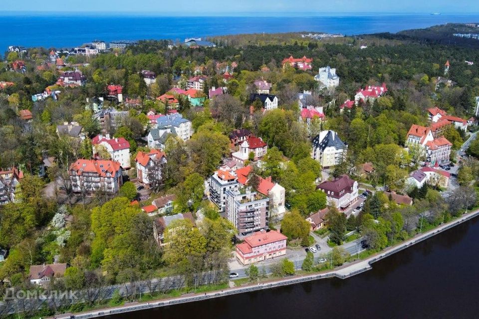 Продаётся 1-комнатная квартира, 50.6 м²