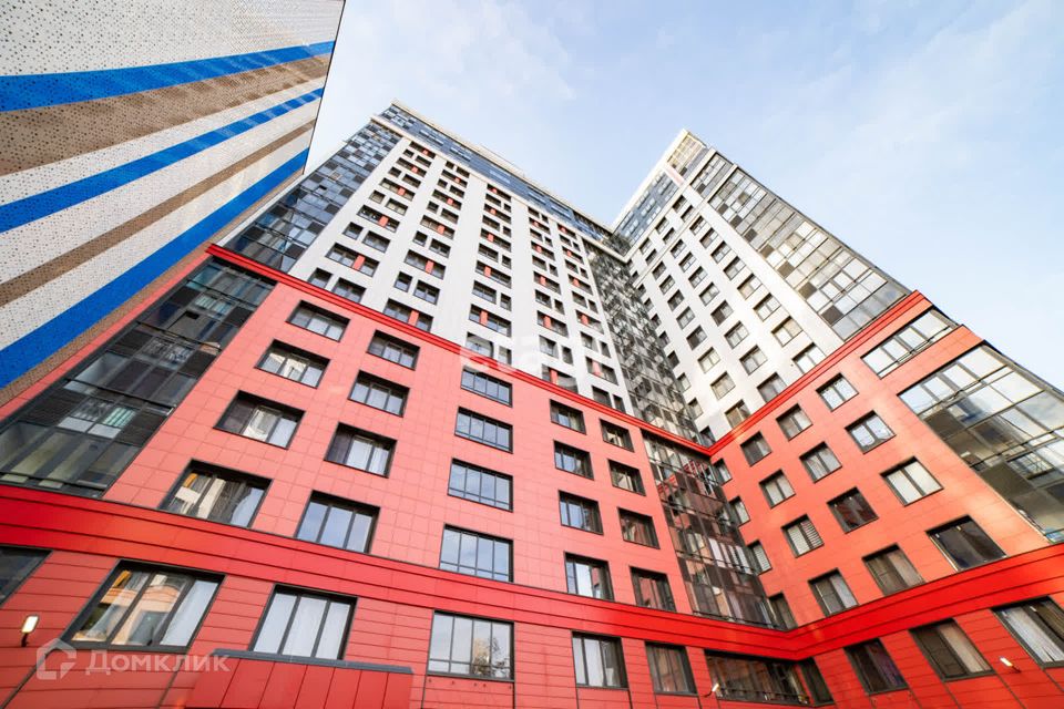 Продаётся 3-комнатная квартира, 106.6 м²