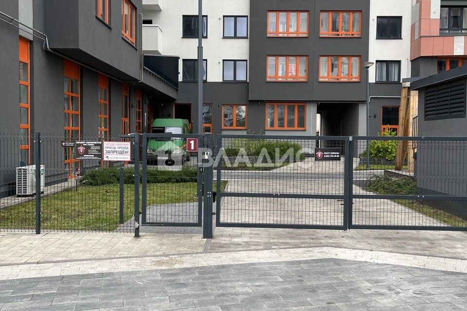 Сдаётся 1-комнатная квартира, 42 м²