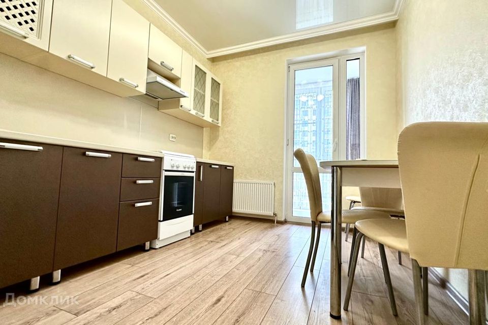 Продаётся 1-комнатная квартира, 40.3 м²