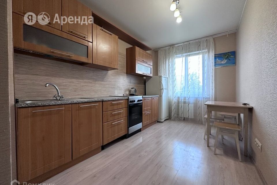 Сдаётся 2-комнатная квартира, 55 м²