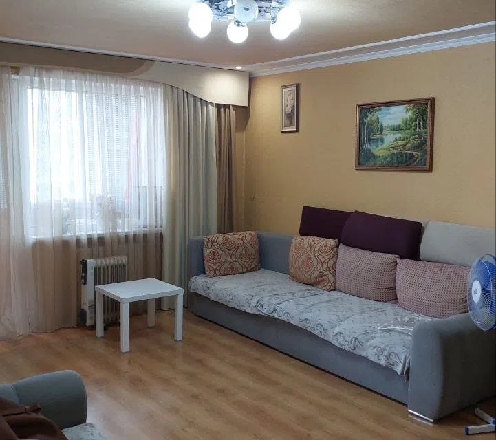 Продаётся 3-комнатная квартира, 66 м²