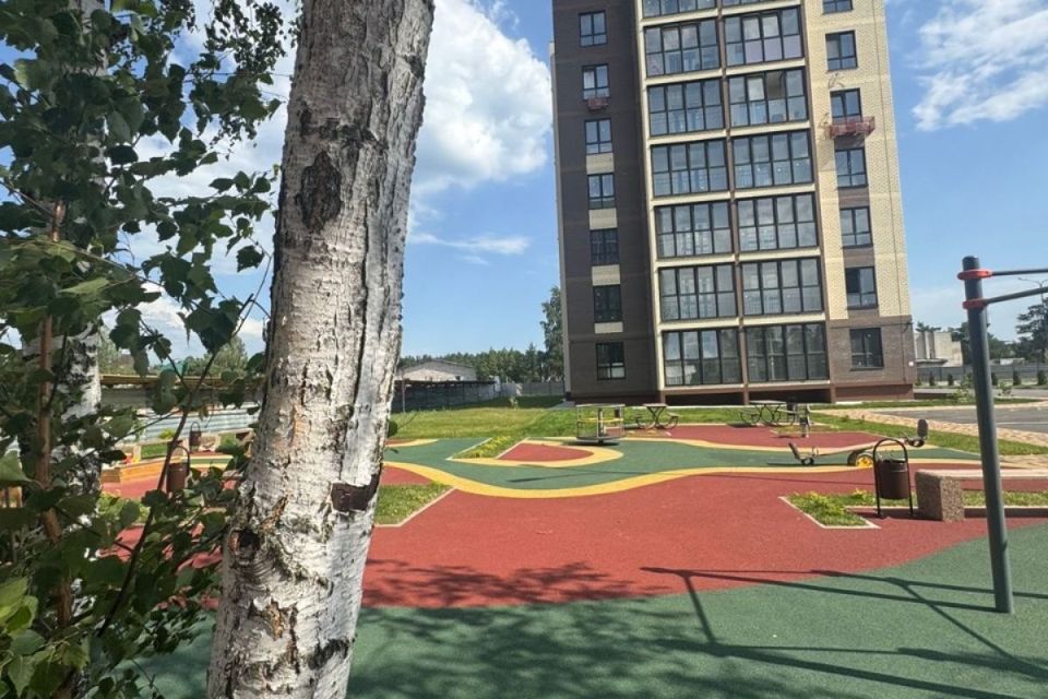 Продаётся 1-комнатная квартира, 46.9 м²