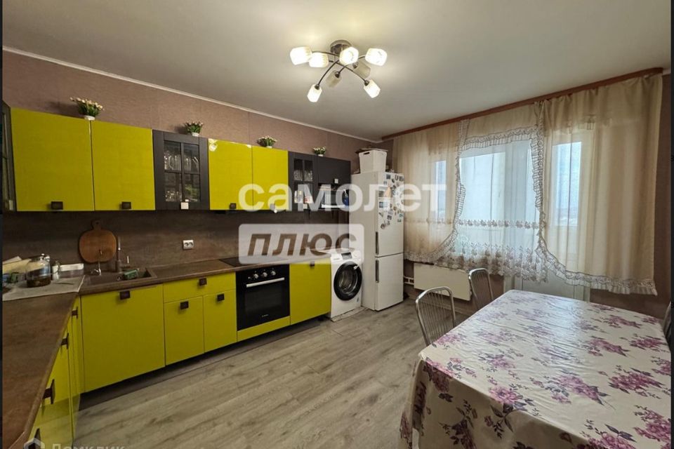 Продаётся 2-комнатная квартира, 69.3 м²