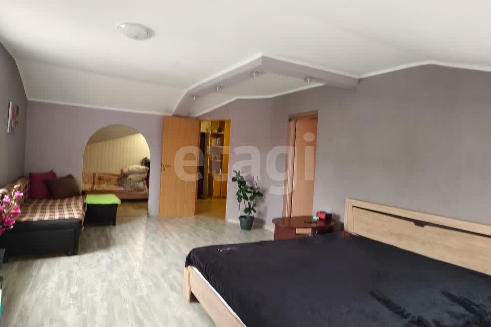 Продаётся 1-комнатная квартира, 69.2 м²