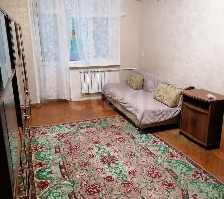 Продаётся 3-комнатная квартира, 56.2 м²