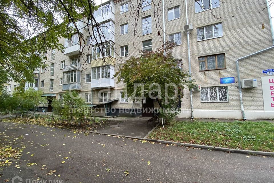 Продаётся 3-комнатная квартира, 63 м²