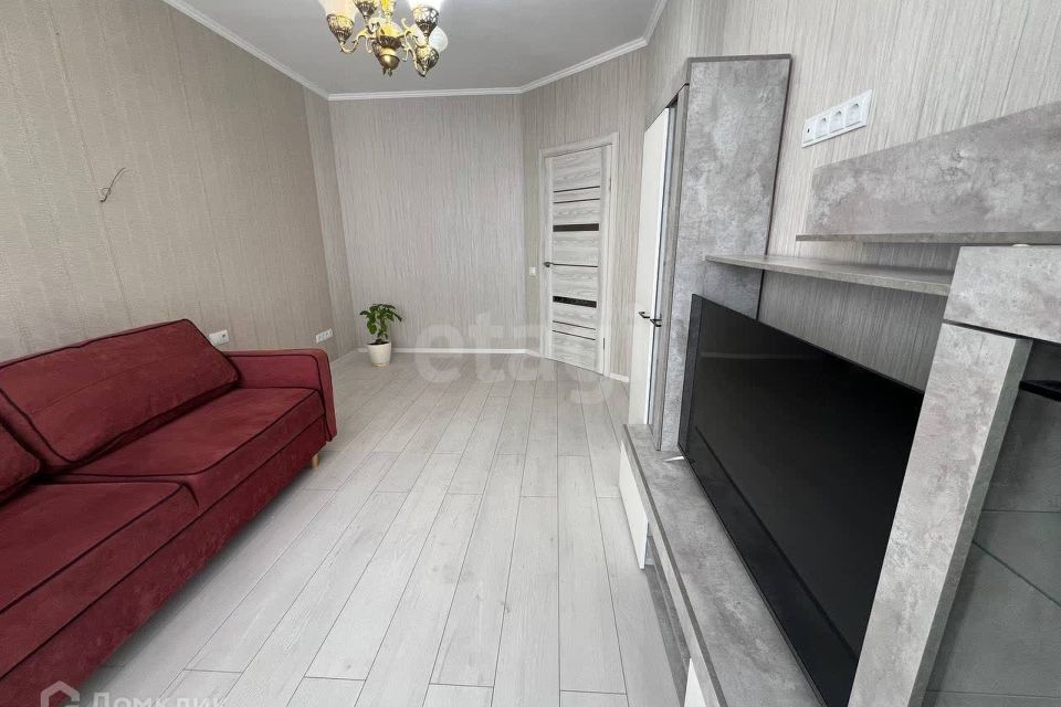 Продаётся 1-комнатная квартира, 37.8 м²
