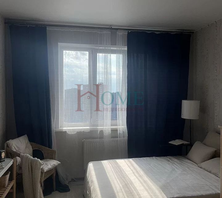 Сдаётся 1-комнатная квартира, 50 м²