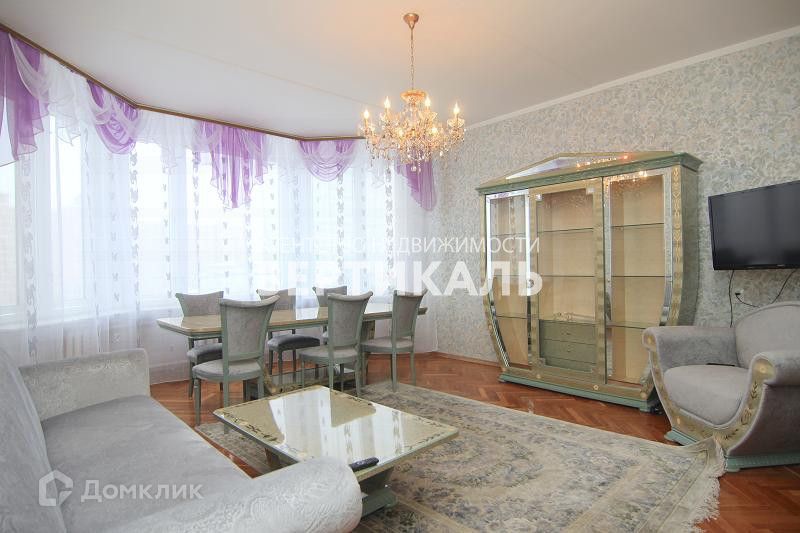 Сдаётся 3-комнатная квартира, 108 м²