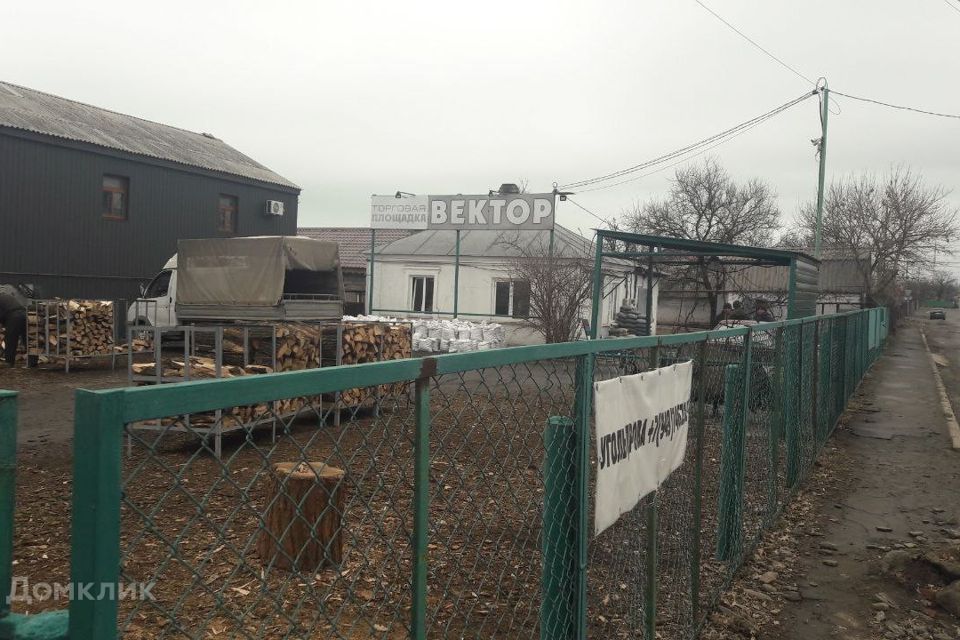 Продаётся торговое помещение, 930 м²