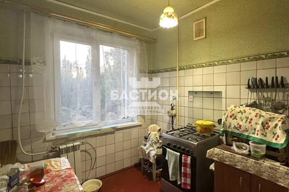 Продаётся 3-комнатная квартира, 60 м²