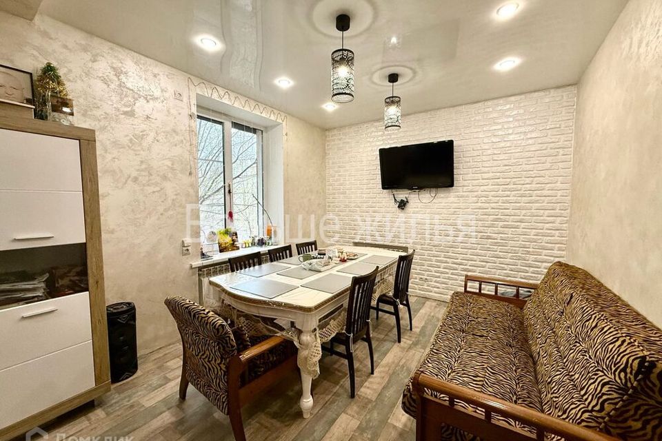 Продаётся 3-комнатная квартира, 62.7 м²