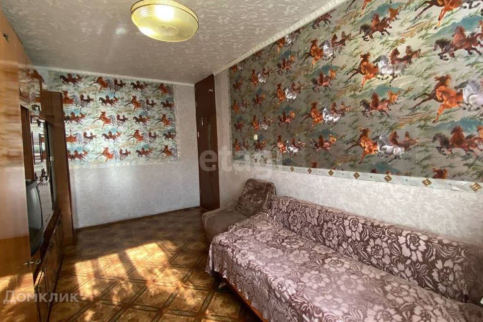 Продаётся 3-комнатная квартира, 64.4 м²