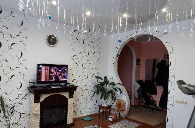 Продаётся 4-комнатная квартира, 86.6 м²
