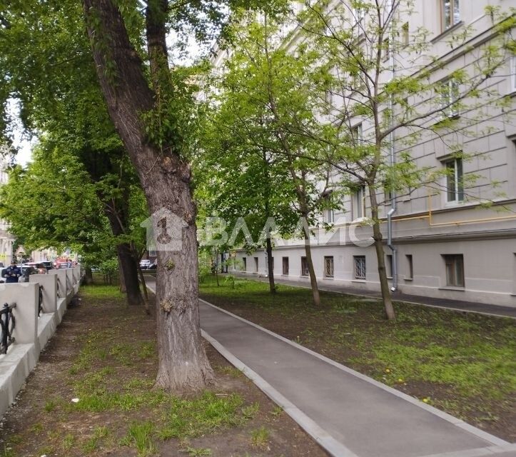 Продаётся 4-комнатная квартира, 77.1 м²