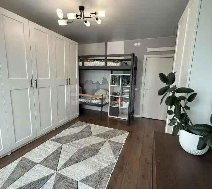 Продаётся 2-комнатная квартира, 43.9 м²